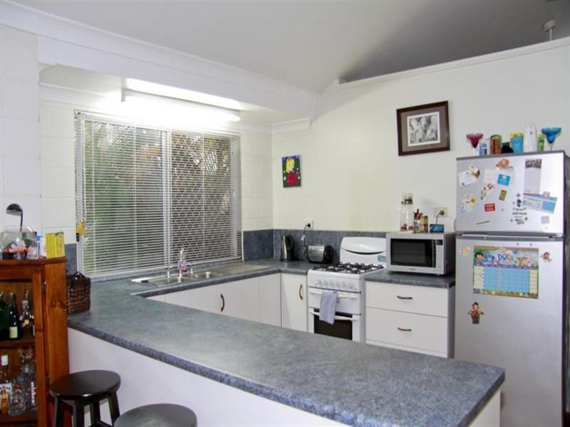 11 Sentosa Court, Kelso QLD 4815