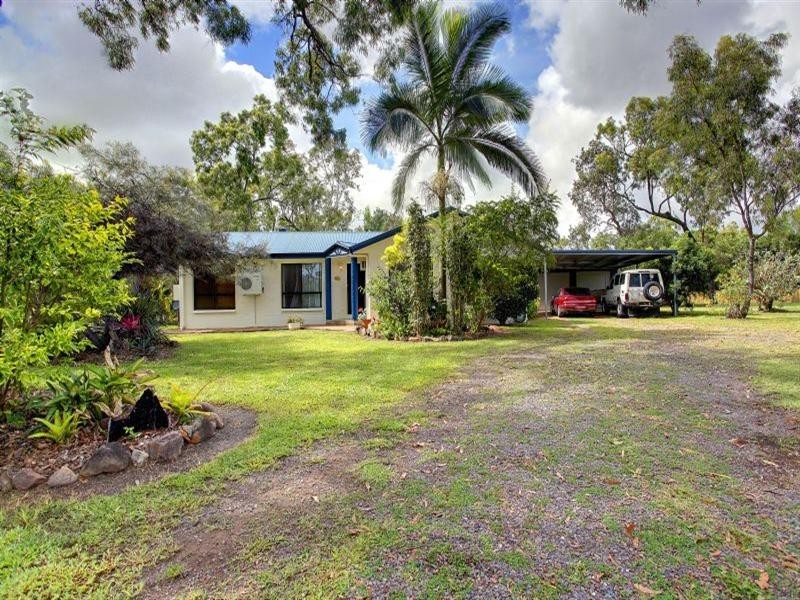 27 Blue Mountain Drive, Bluewater QLD 4818