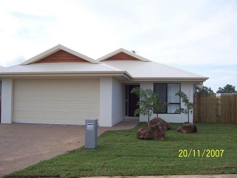 16 Eungella Crescent, Bushland Beach QLD 4818