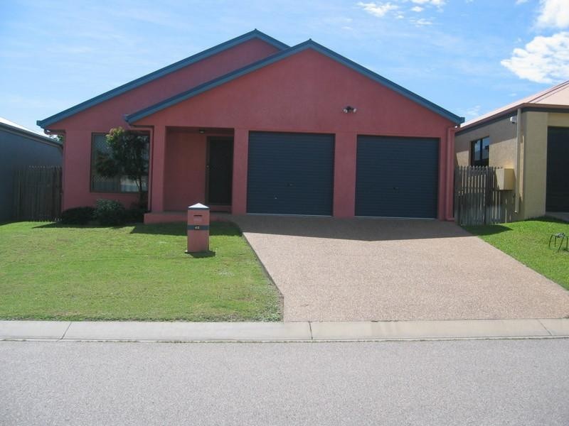 42 Estuary Parade, Douglas QLD 4814