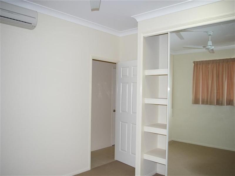 1/33 Gladstone Street, Pimlico QLD 4812