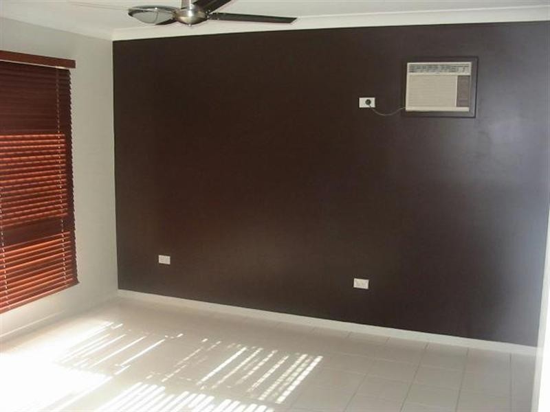 74 Estuary Parade, Douglas QLD 4814