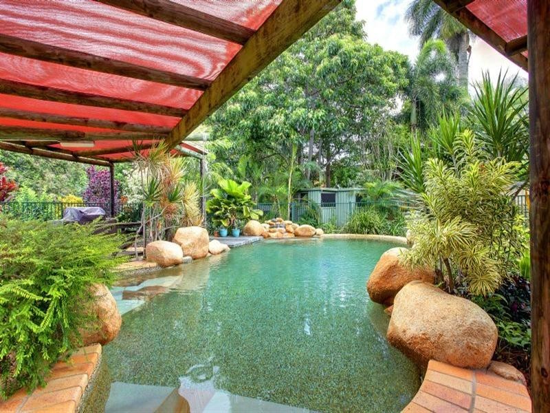 12 Decourcey Street, Mundingburra QLD 4812