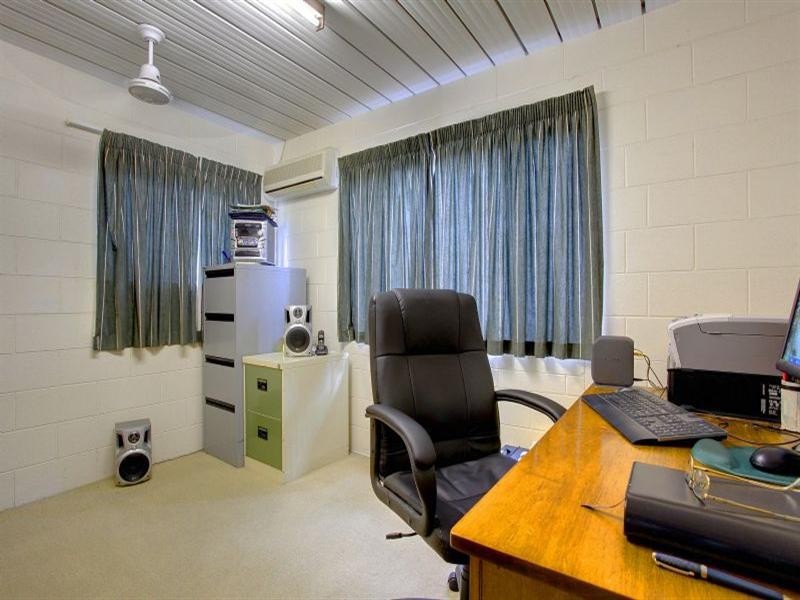 12 Decourcey Street, Mundingburra QLD 4812