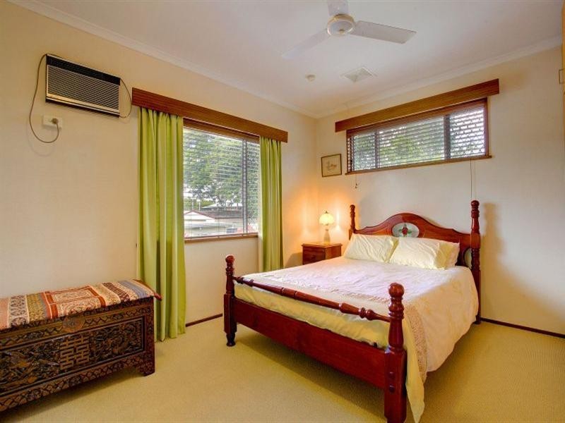 12 Decourcey Street, Mundingburra QLD 4812