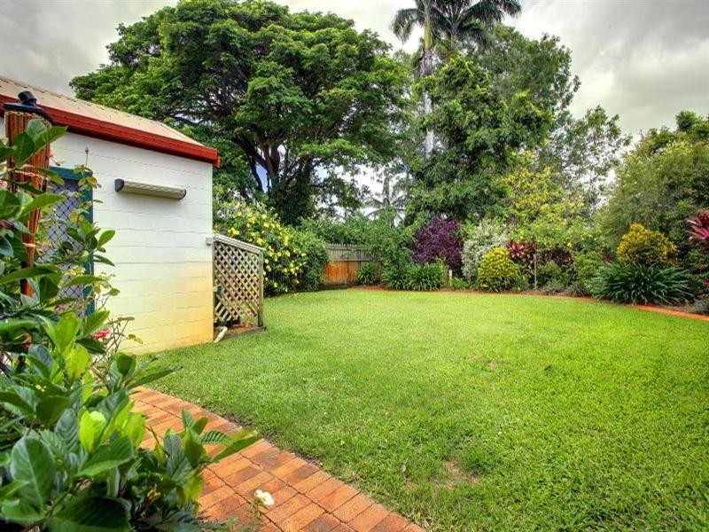 12 Decourcey Street, Mundingburra QLD 4812