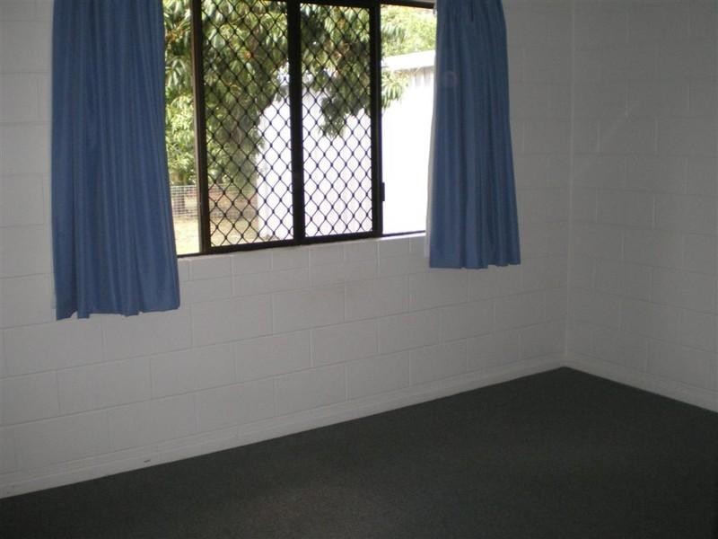 60 Illuta Street, Rasmussen QLD 4815