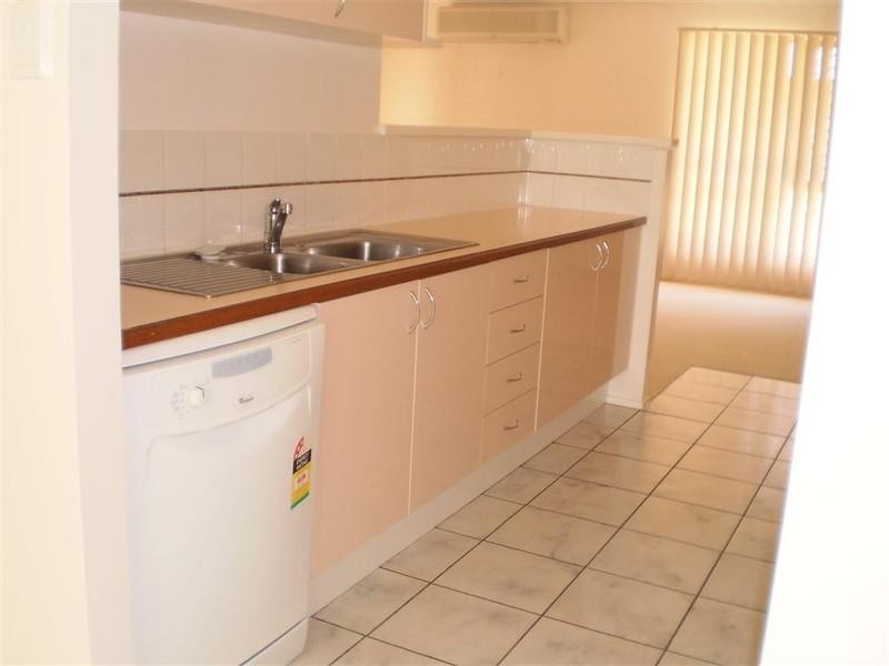 23 Leila Avenue, Rasmussen QLD 4815