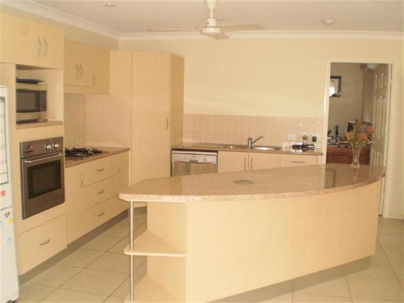 3 Kiandra Place, Mount Louisa QLD 4814