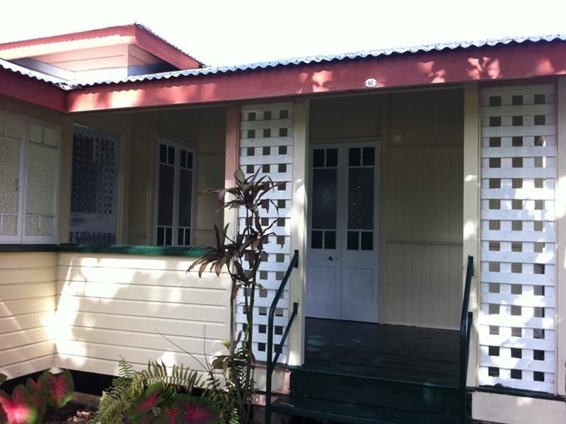 42 French Street, Pimlico QLD 4812