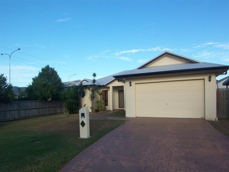 11 Waterford Grove, Idalia QLD 4811