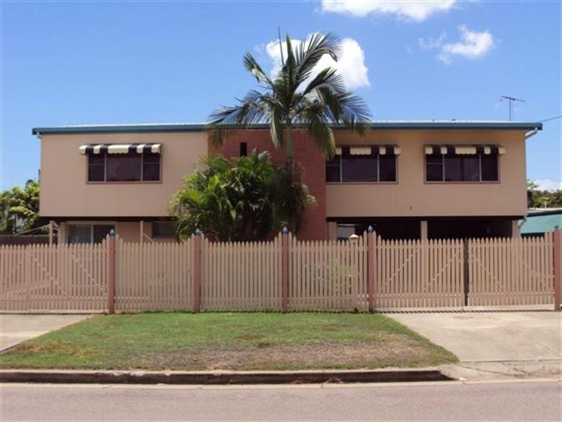 4 Mt Louisa Drive, Mount Louisa QLD 4814