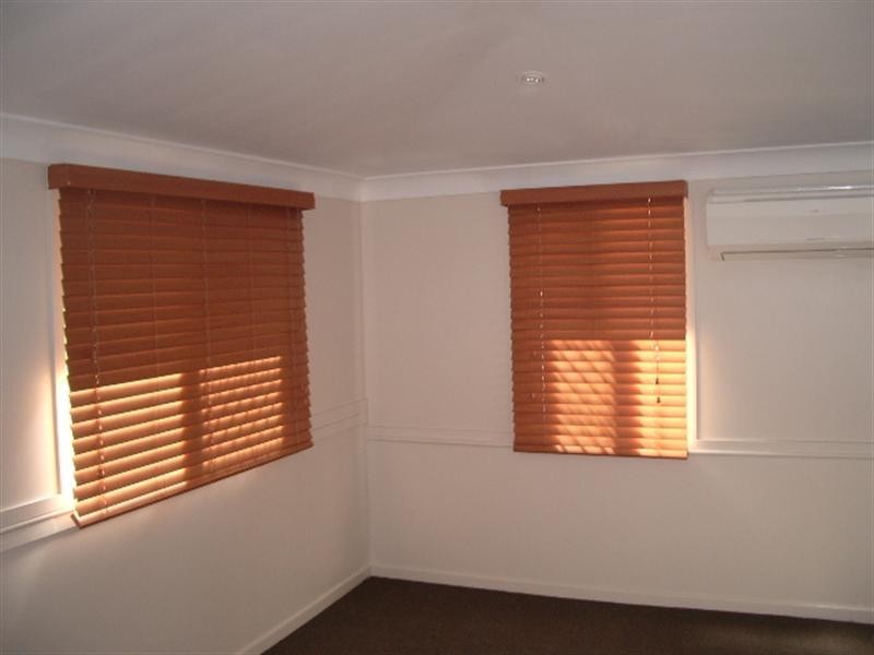 7 Hirst Street, Hermit Park QLD 4812