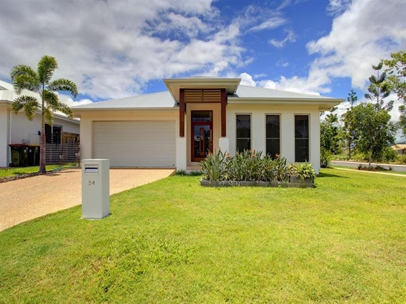 24 Dunlop Street, Kelso QLD 4815