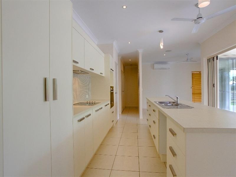 24 Dunlop Street, Kelso QLD 4815