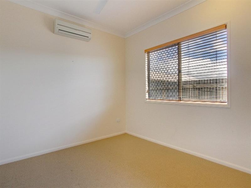 24 Dunlop Street, Kelso QLD 4815