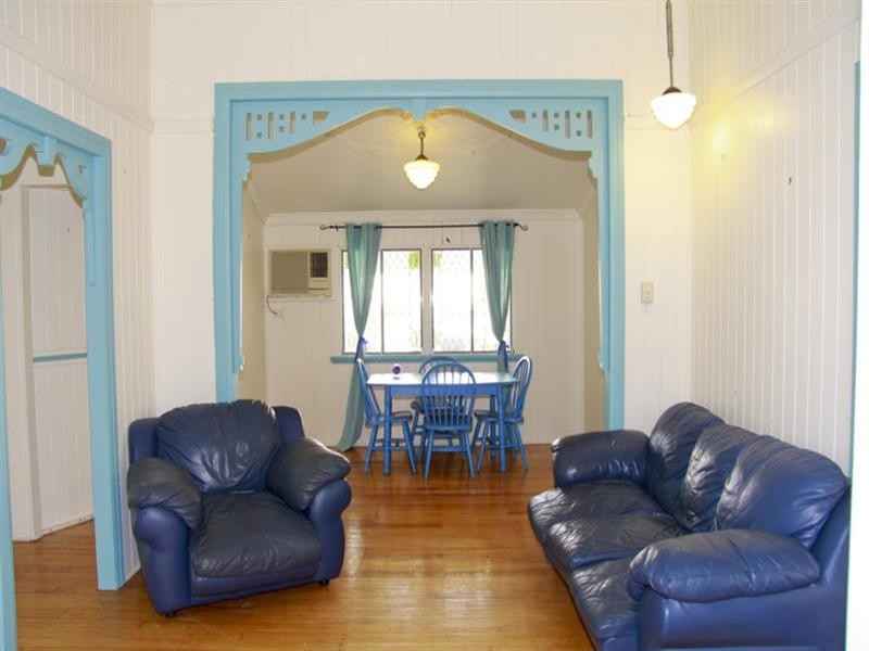 17 Derby Street, Pimlico QLD 4812