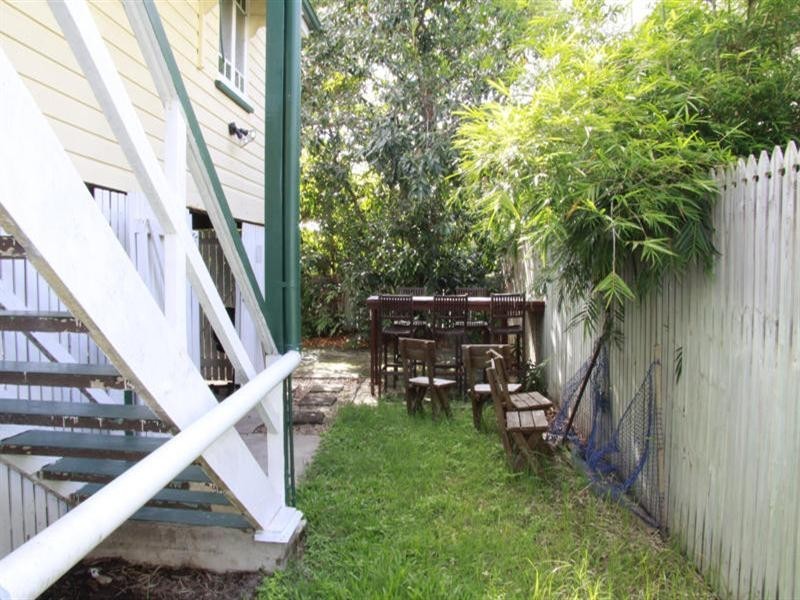 17 Derby Street, Pimlico QLD 4812