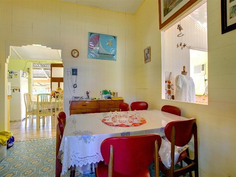 38 Ralston Street, West End QLD 4810