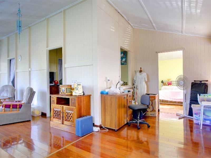 38 Ralston Street, West End QLD 4810