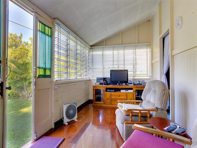 38 Ralston Street, West End QLD 4810