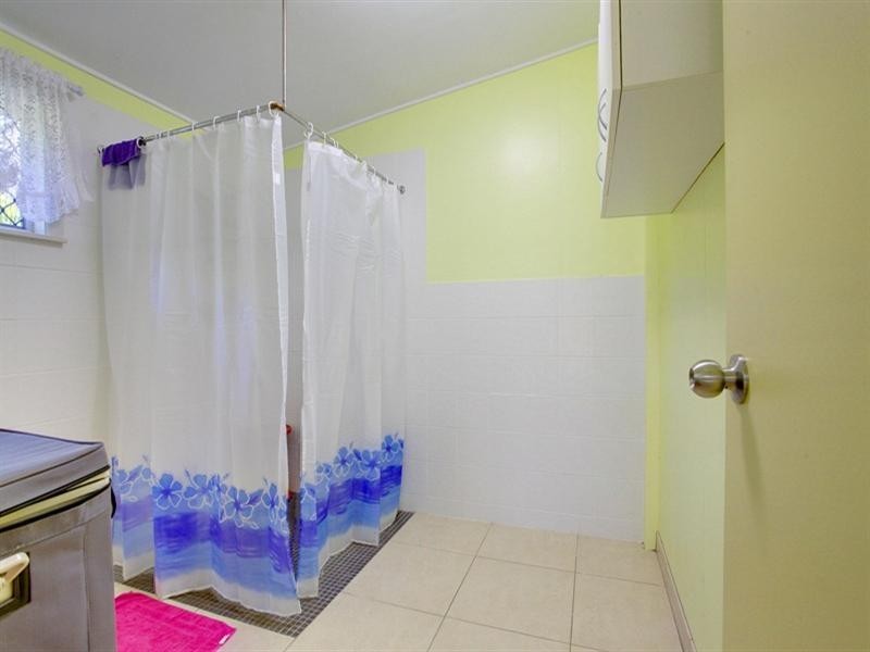 38 Ralston Street, West End QLD 4810