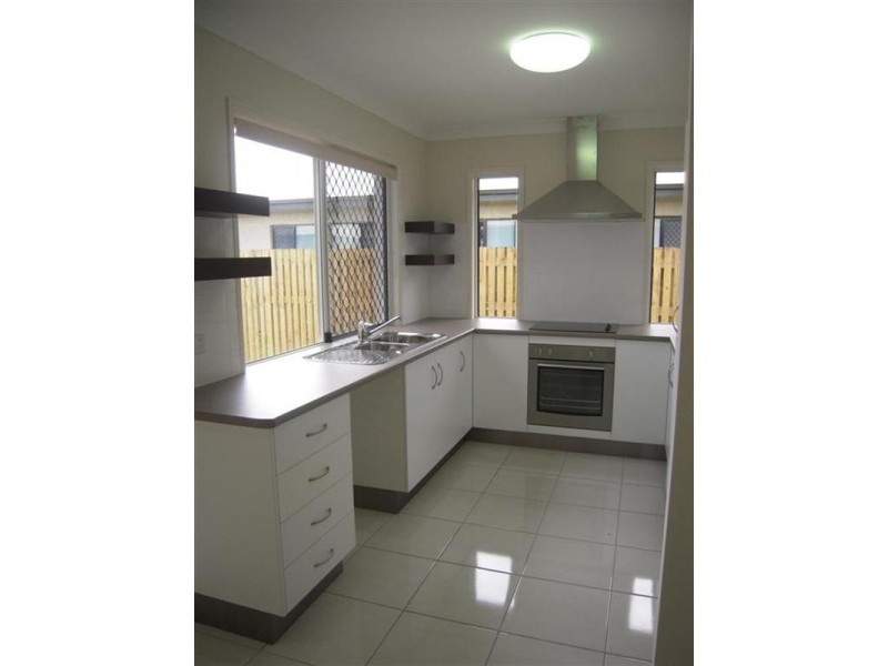 44 Marquise Circuit, Burdell QLD 4818