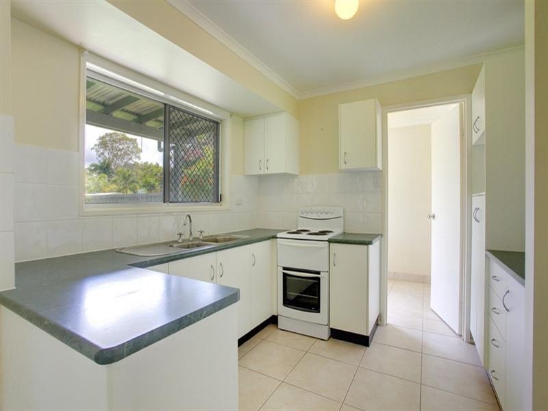 14 Maria Street, Rasmussen QLD 4815