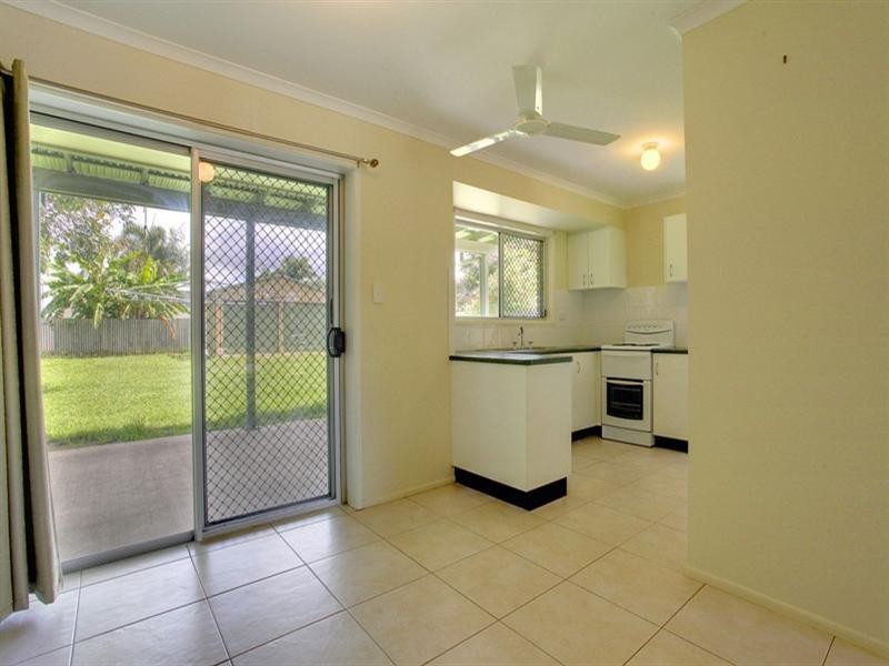 14 Maria Street, Rasmussen QLD 4815