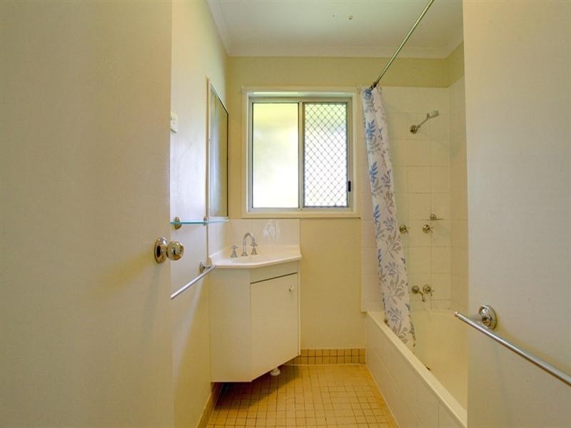 14 Maria Street, Rasmussen QLD 4815