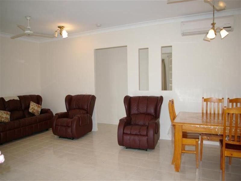 8 Fernbank Parade, Idalia QLD 4811