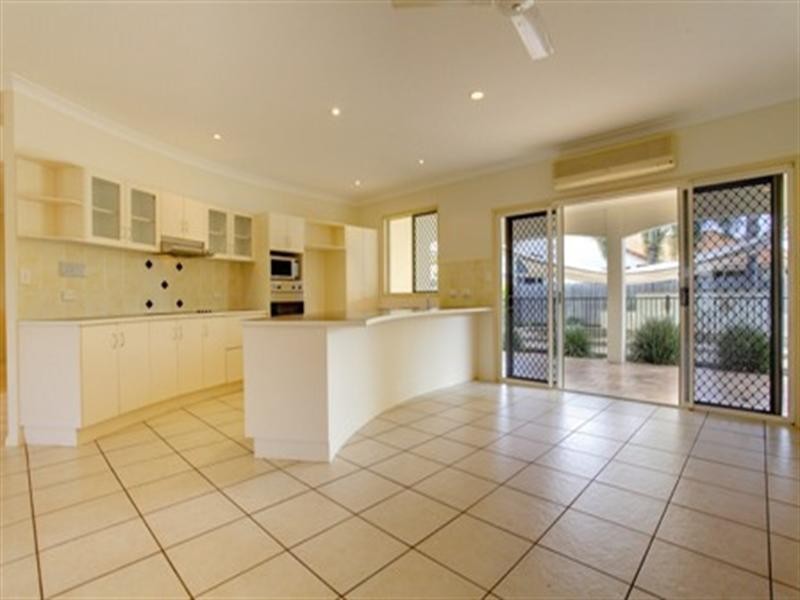 140 Riverpark Drive, Annandale QLD 4814