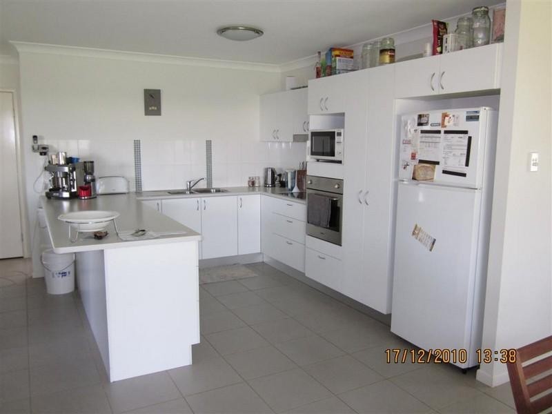 1 Meridian Court, Burdell QLD 4818