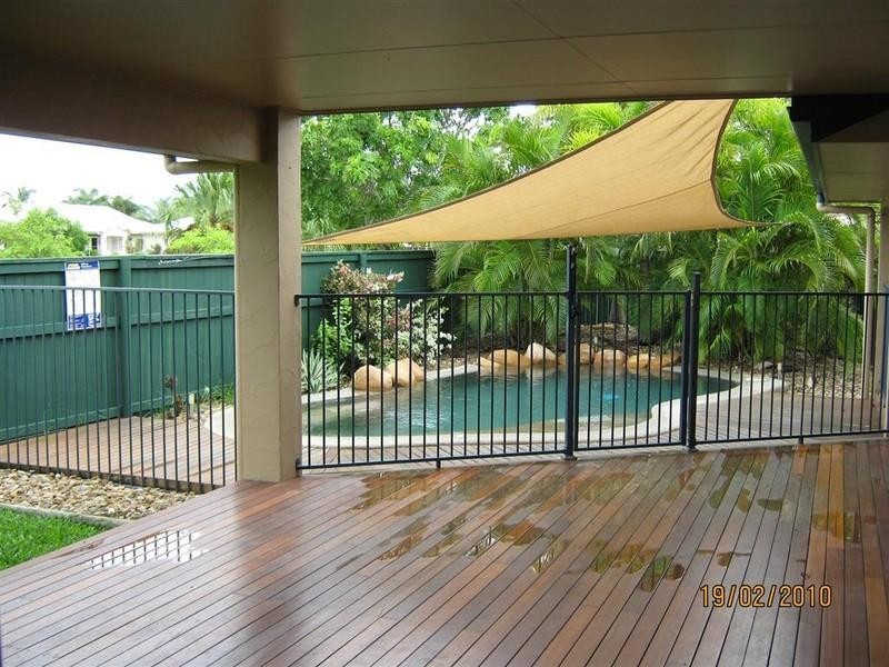 13 Trembath Cresent, Kirwan QLD 4817