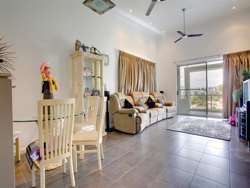 16/12-14 Hale Street, North Ward QLD 4810