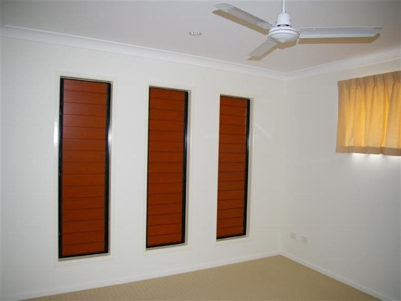 57 Klewarra Boulevard, Douglas QLD 4814