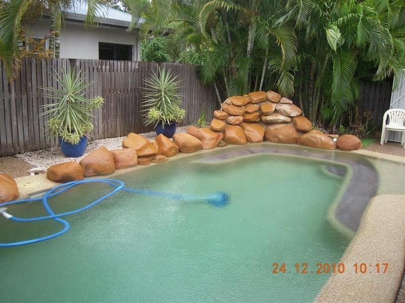 4 Hallett Close, Douglas QLD 4814