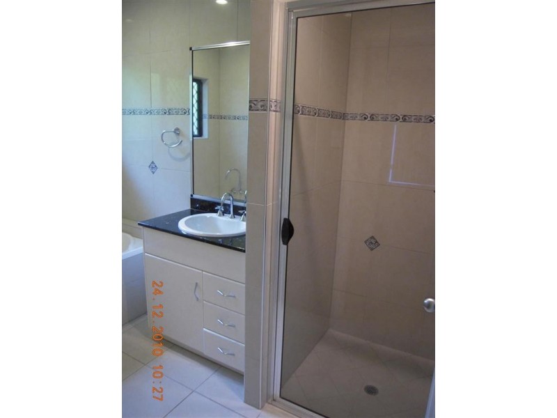 4 Hallett Close, Douglas QLD 4814