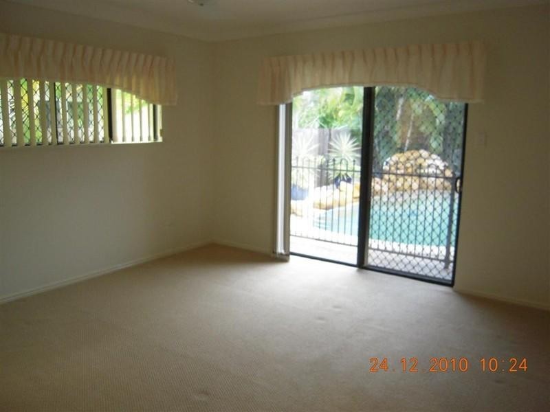 4 Hallett Close, Douglas QLD 4814