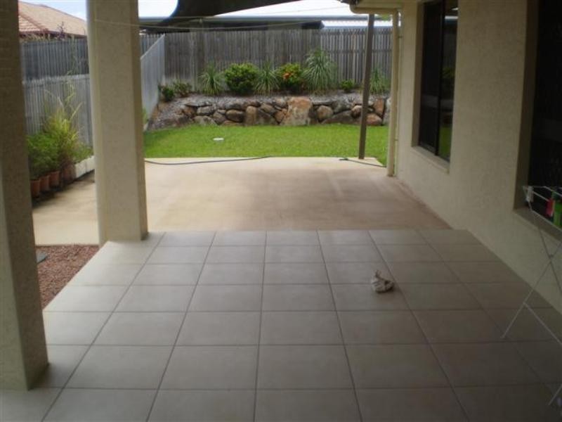 214 Freshwater Drive, Douglas QLD 4814