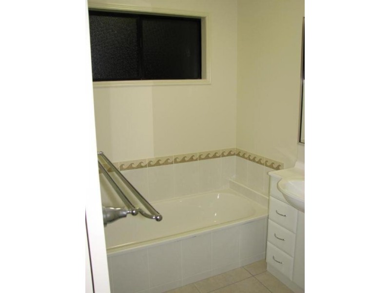 214 Freshwater Drive, Douglas QLD 4814