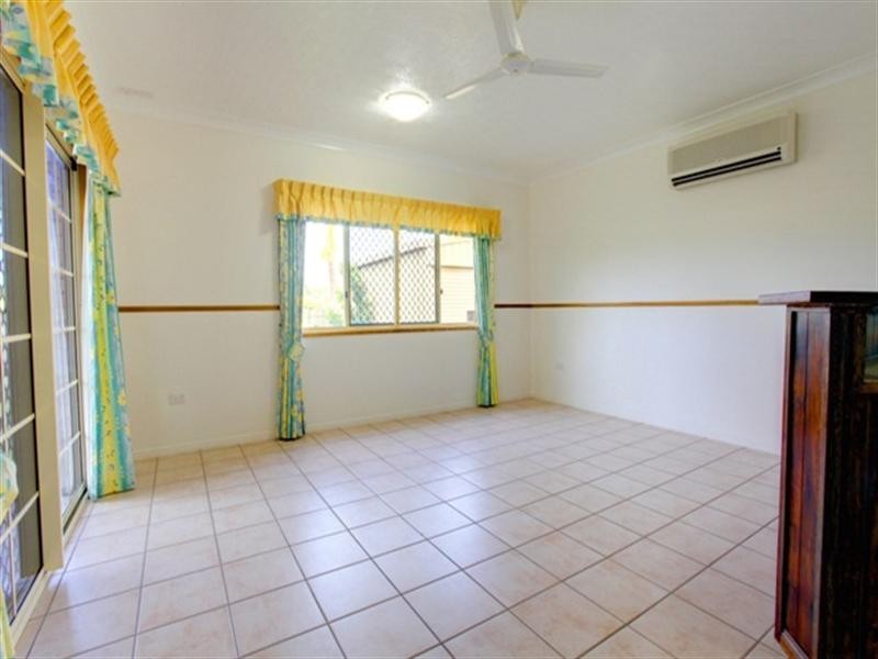6 Tottenham Court, Kirwan QLD 4817