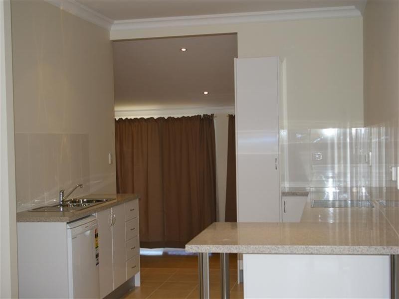 11a Alamein Street, Aitkenvale QLD 4814