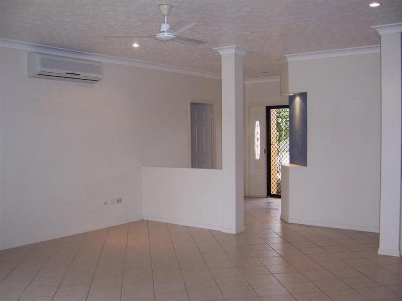 6 Bartels Close, Kirwan QLD 4817