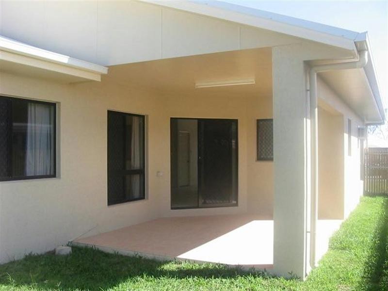 13 Brinkley Court, Mount Louisa QLD 4814