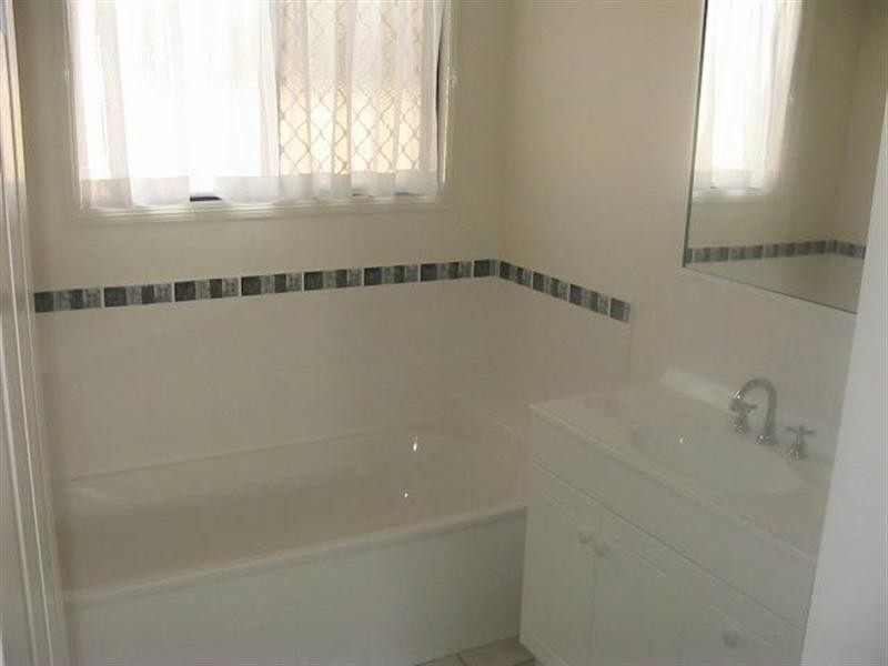 13 Brinkley Court, Mount Louisa QLD 4814