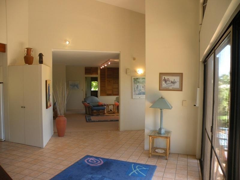 4 Lexington Drive, Wulguru QLD 4811