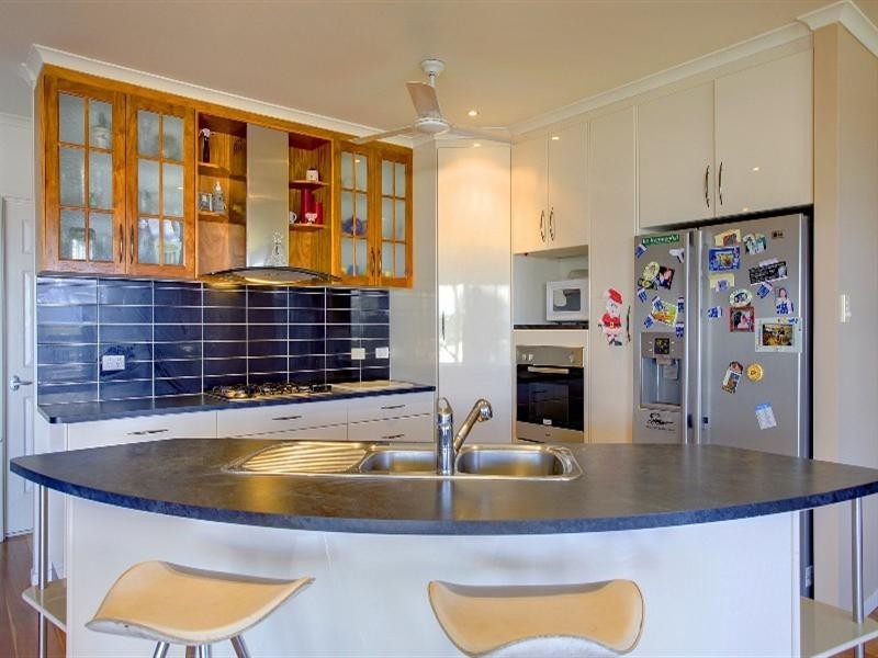 11 Genesta Court, Bushland Beach QLD 4818