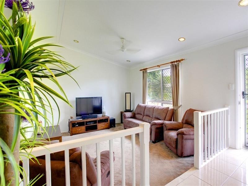 8 Peppertree Street, Kirwan QLD 4817