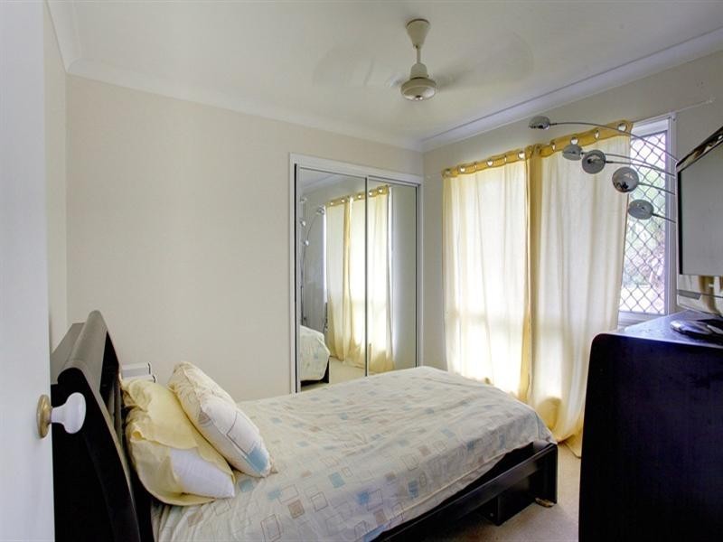 8 Peppertree Street, Kirwan QLD 4817